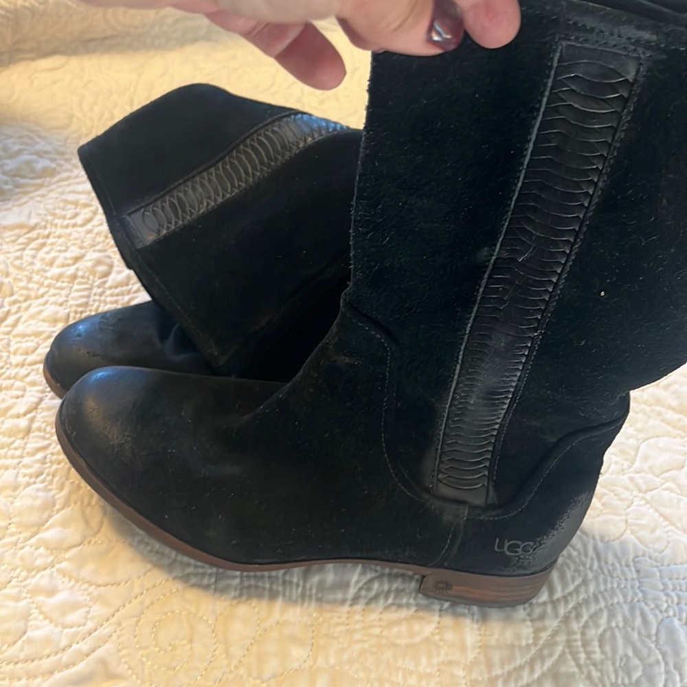Black suede Ugg boots Size 8.5